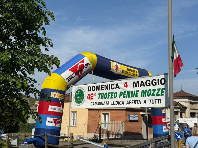 Missaglia__42_penne_mozze_7.JPG (142 KB)