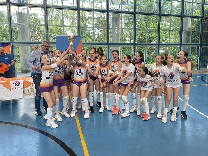 Nibionno_VM_volley00007.jpg (172 KB)