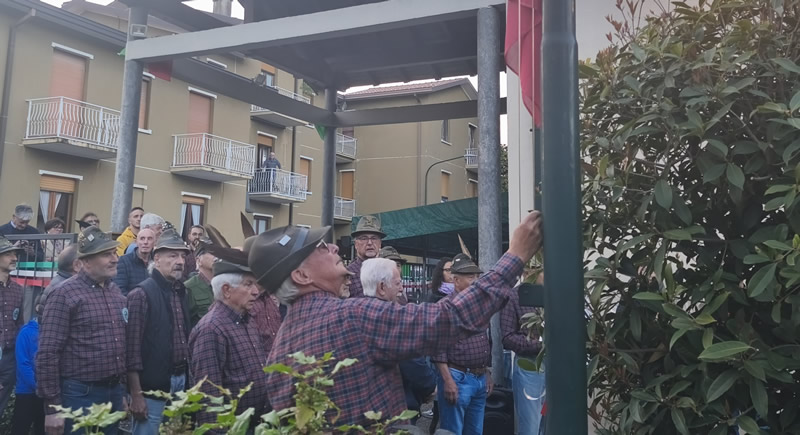 barzano_alpini24.jpg (105 KB)