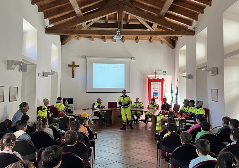 ello_protezionecivile__3_.jpg (113 KB)