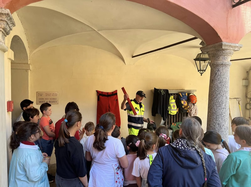 ello_protezionecivile__5_.jpg (107 KB)