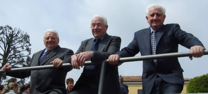 fratellibrivio3.jpg (30 KB)