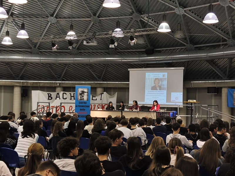 oggiono_cartabia1.jpg (100 KB)