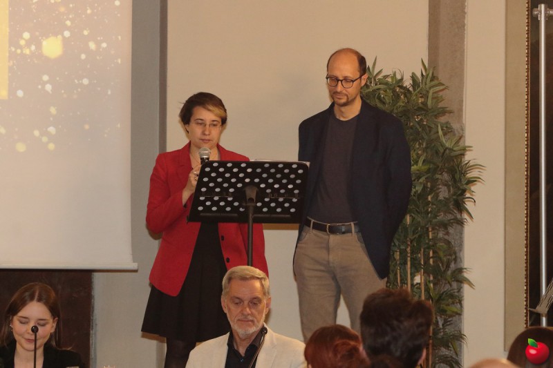 vg_raccontivilla0010.jpg (72 KB)