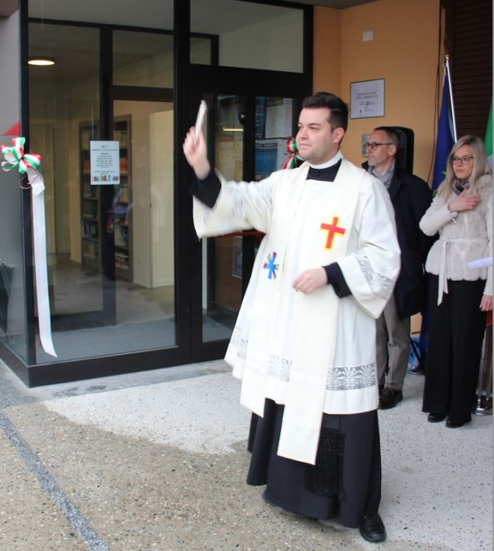bibliotecabarzago__3_.jpg (106 KB)