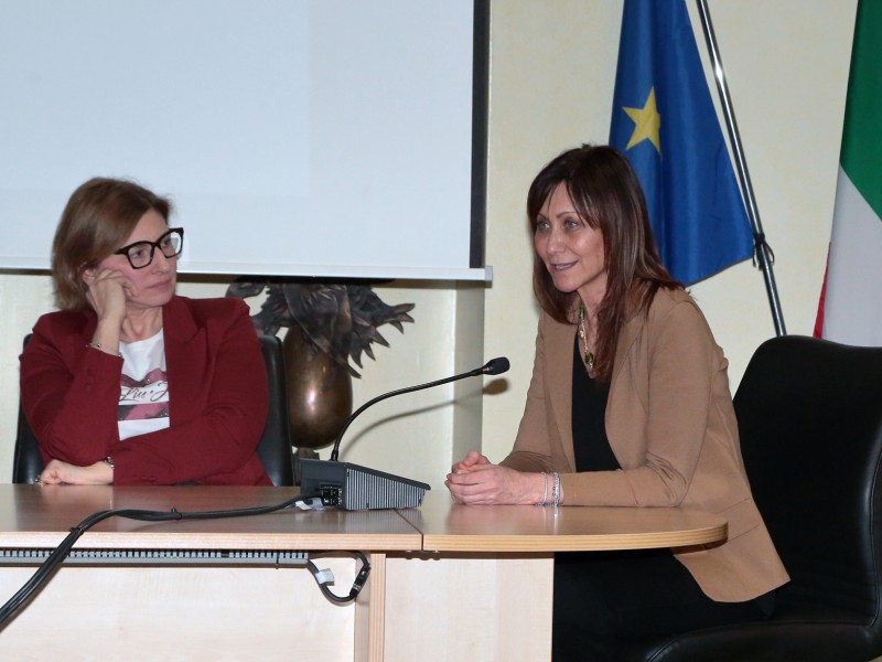 l_intervento_di_anna_cogliardi.jpg (78 KB)