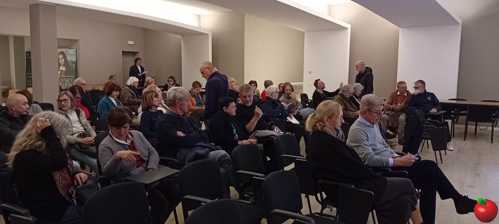 1OggionoRestiamoUmani.jpg (293 KB)