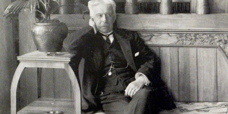 Antonio_Fogazzaro_anziano.jpg (126 KB)