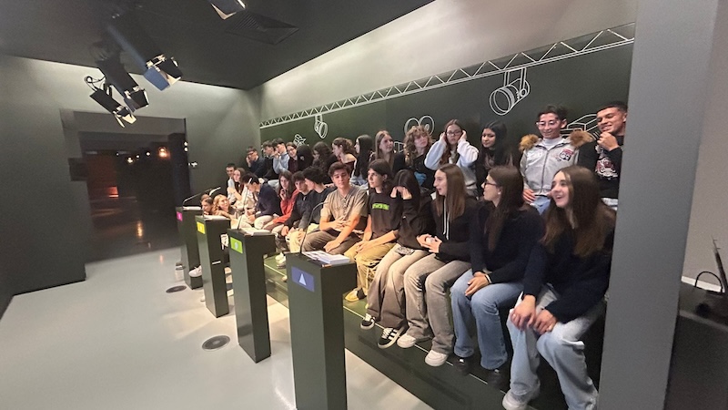 Bachelet_erasmus_UE5.jpg (134 KB)