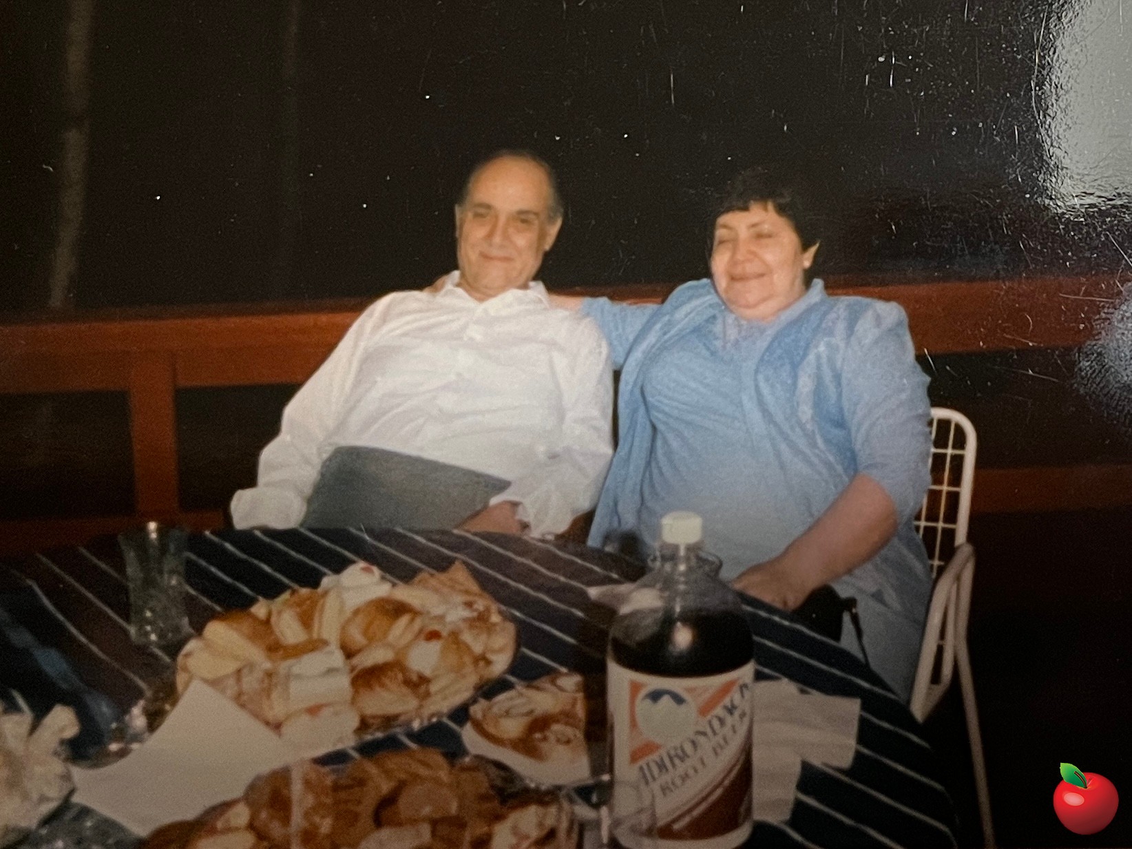 Dolzago-Mario_Elgani_e_Alma_Di_Mauro-USA.jpg (452 KB)