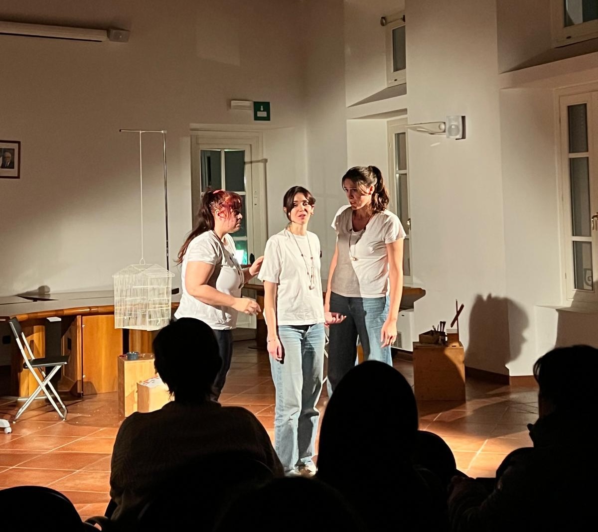 Ello-La_Stessa_Storia-6.jpg (265 KB)