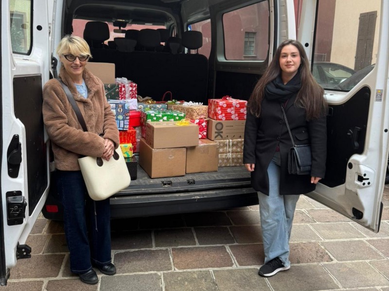 Ello_scatole_del_sorriso_5.JPG (115 KB)