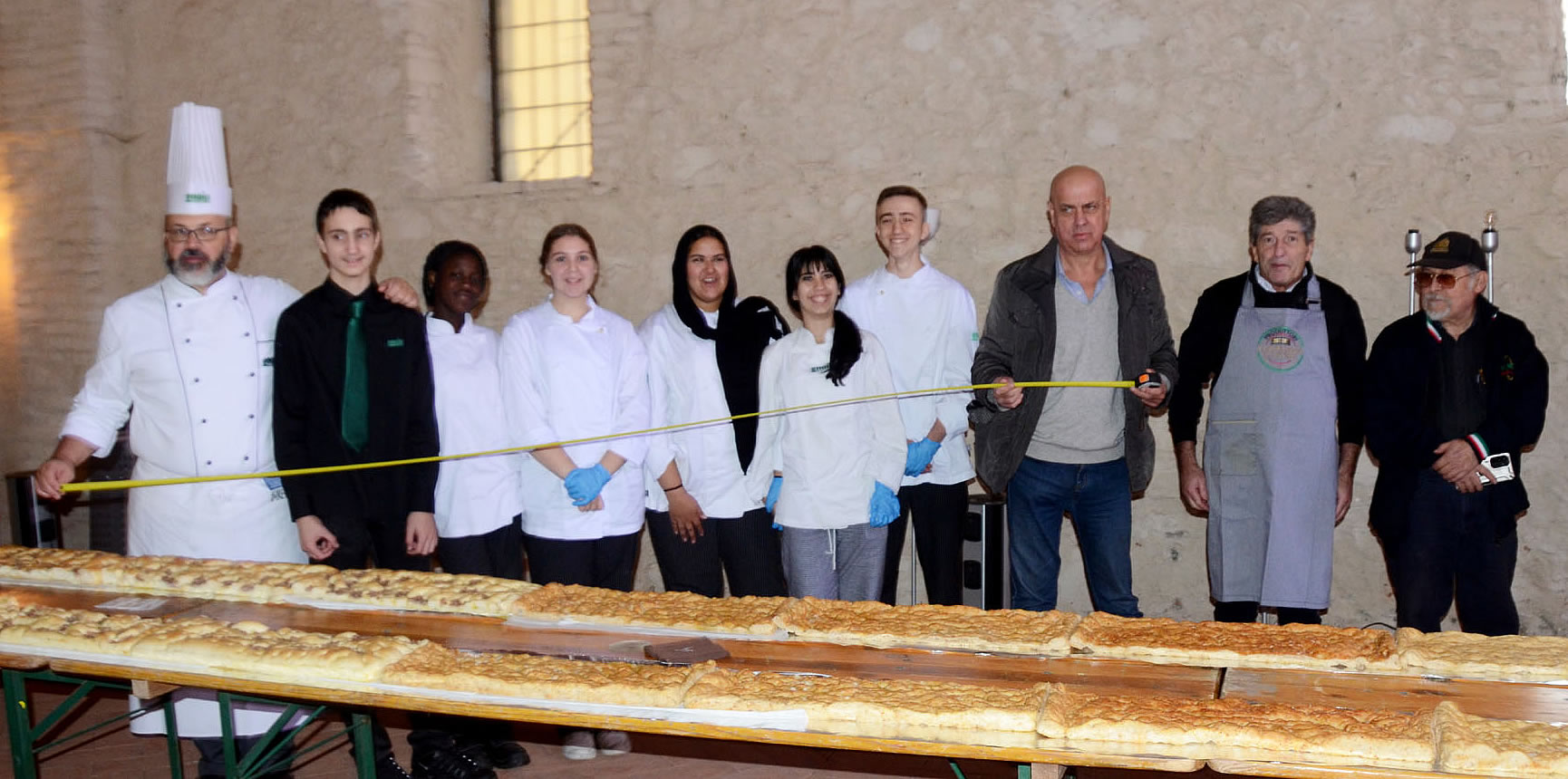 FOCACCIA_E_LUGANEGA__8_.jpg (240 KB)