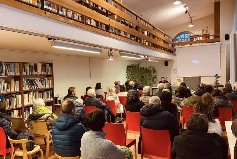 Frisco_introduzione_film.jpg (129 KB)