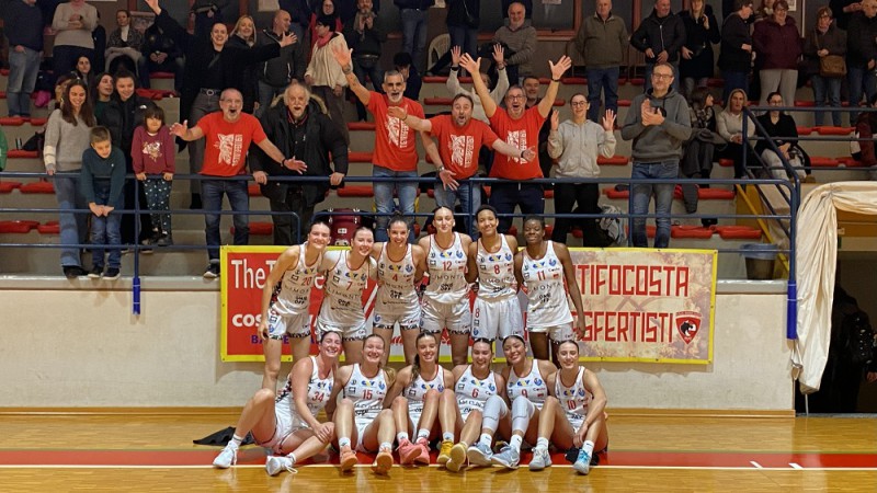 Serie_A2_Costa.jpg (122 KB)