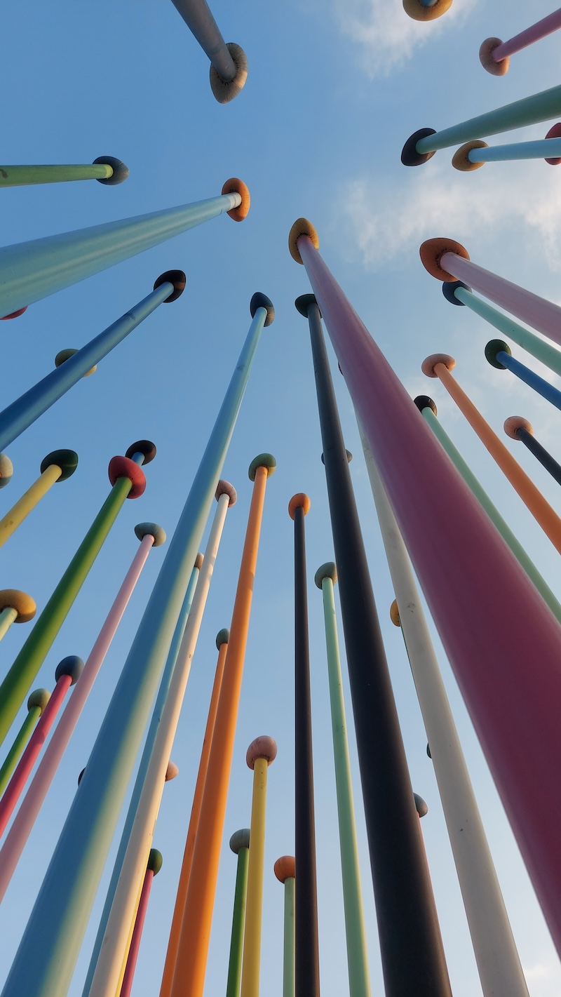 Sirone_city_life00004.jpg (242 KB)