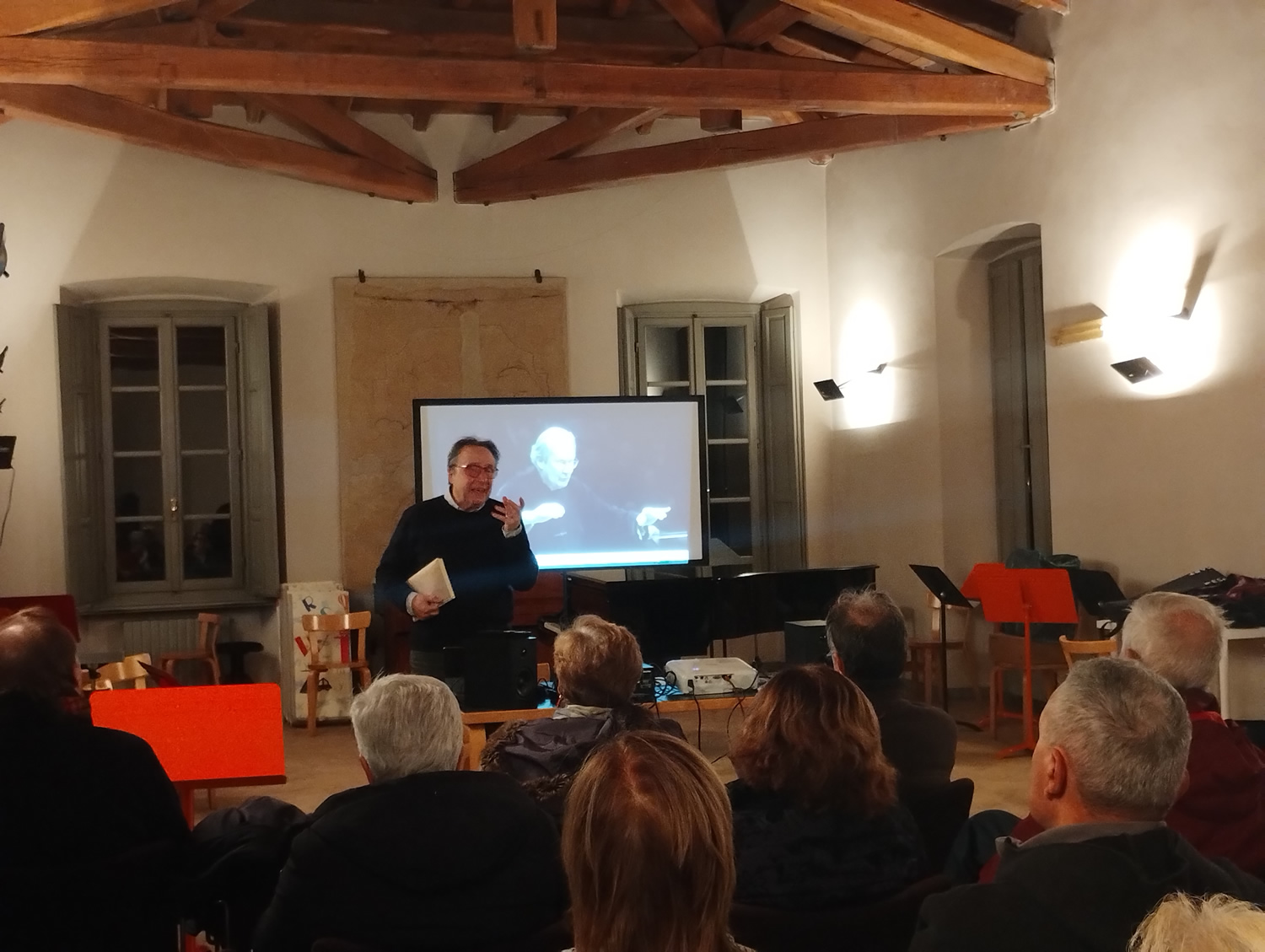 VillaMarianiMazza1.jpg (341 KB)