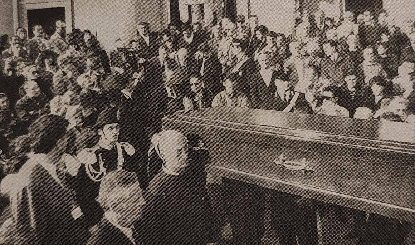 accadevanovembre5.jpg (335 KB)