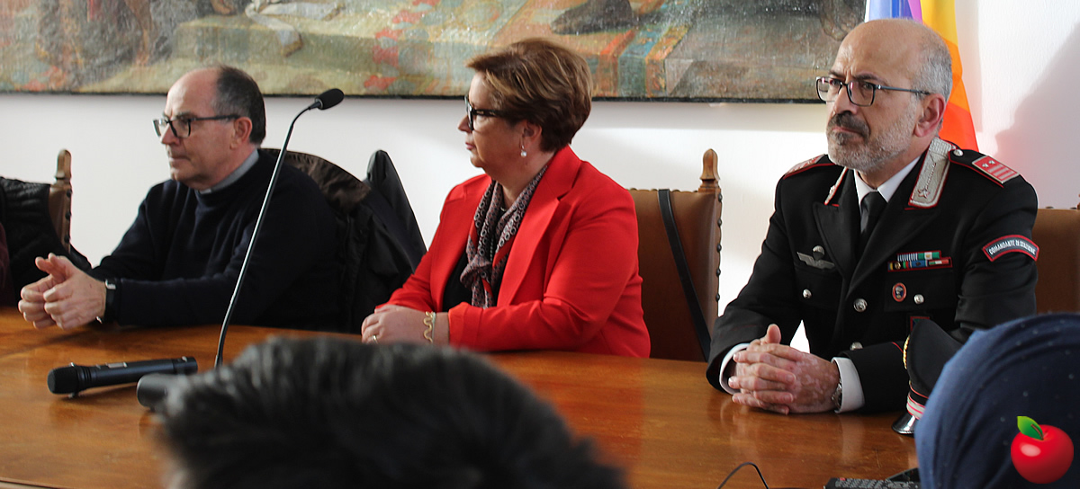 casate4nov3.jpg (230 KB)