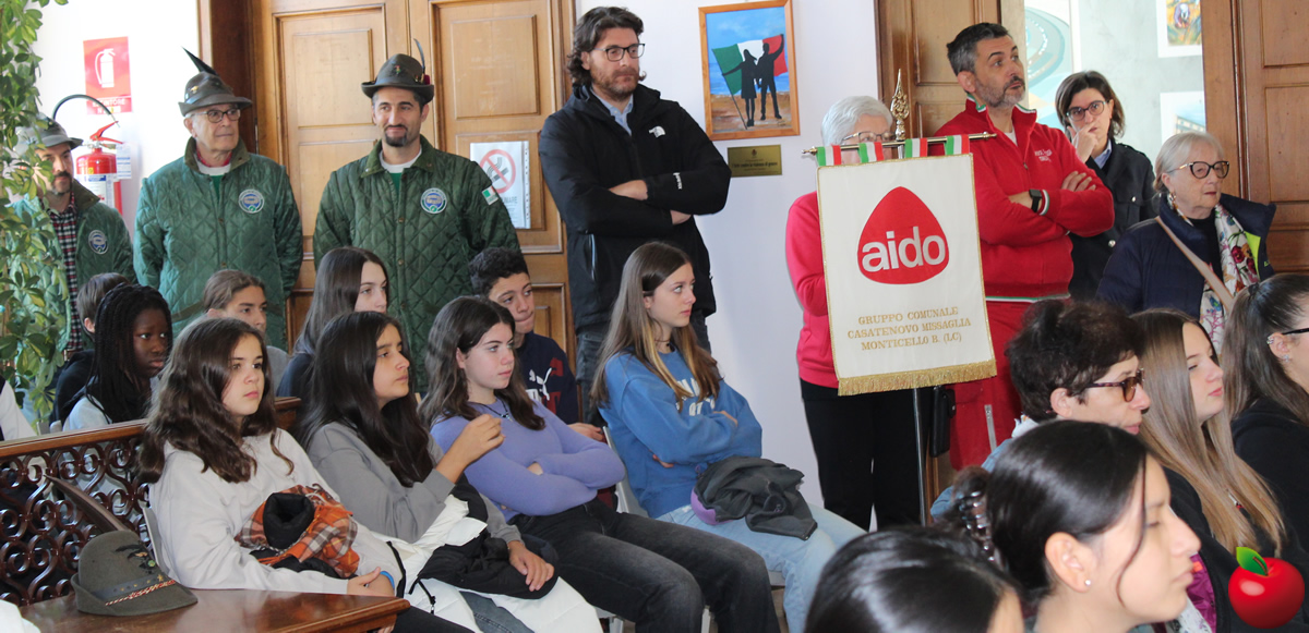 casate4nov5.jpg (318 KB)