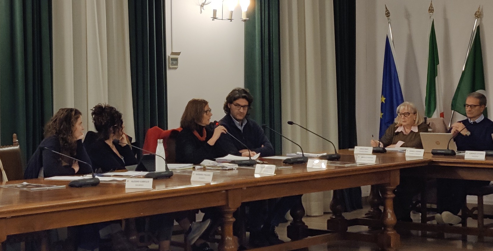 casatenovo_cc_donne__17_.jpg (773 KB)