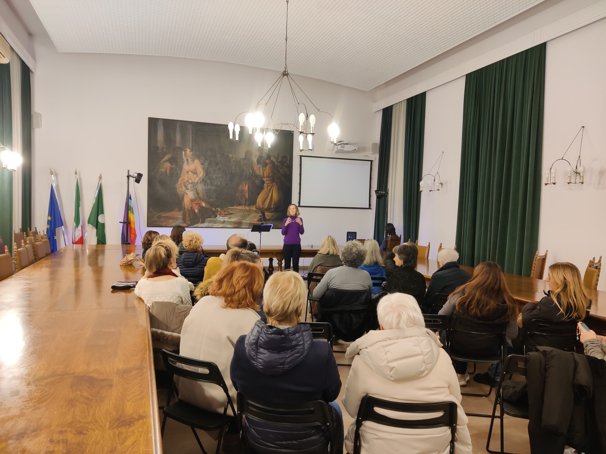 casatenovo_noviolenzadonna__2_.jpg (496 KB)