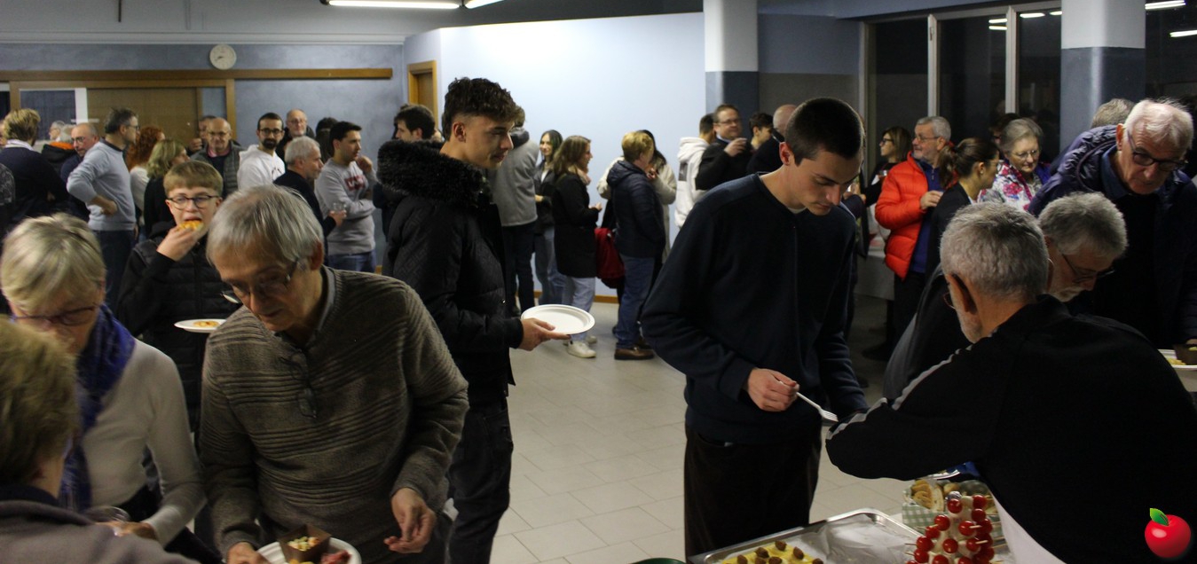 casatenovofiaccolatafiume0003.jpg (401 KB)