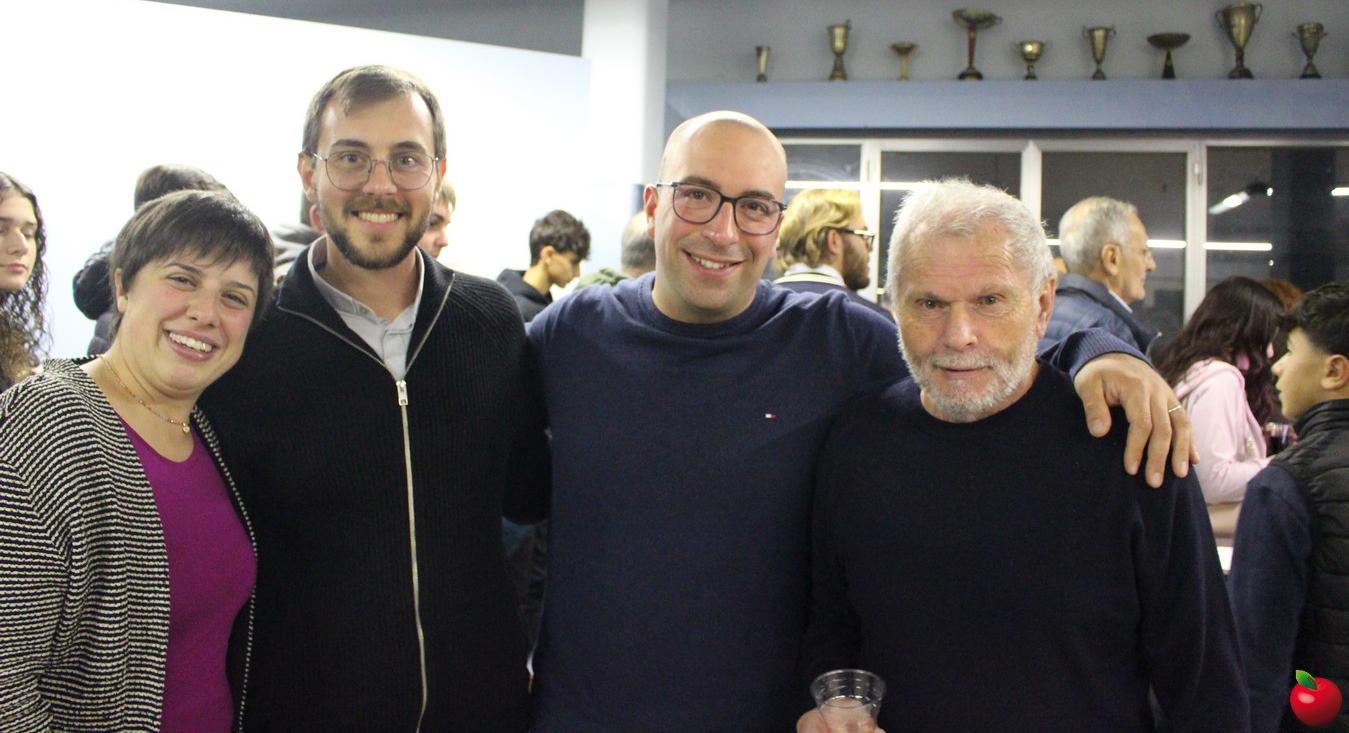 casatenovofiaccolatafiume0015.jpg (499 KB)