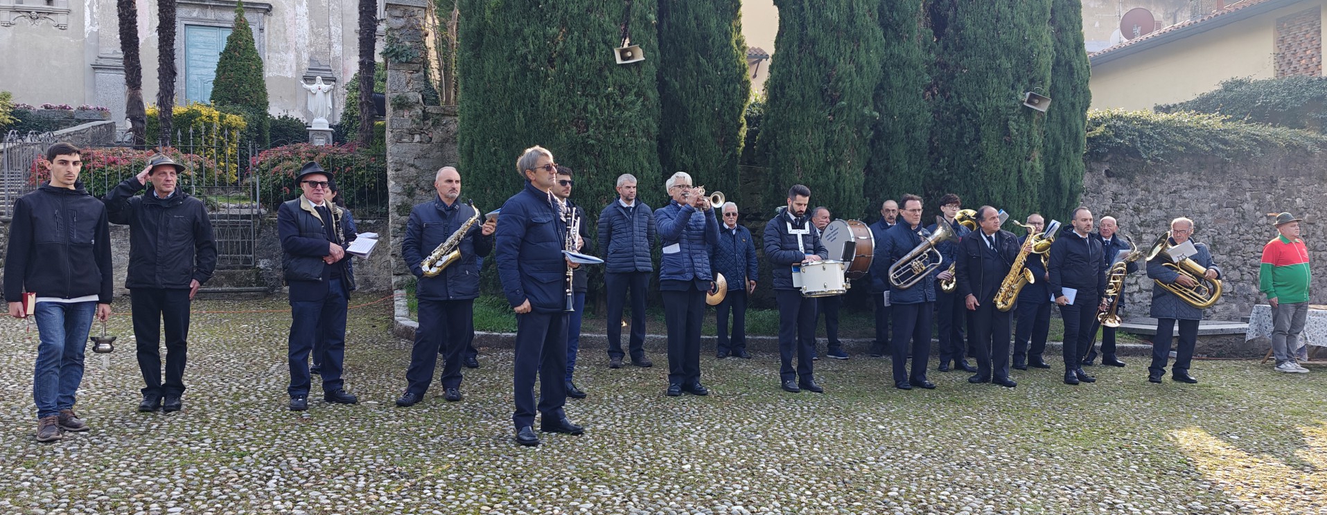 castello_borsestudio__18_.jpg (1.16 MB)