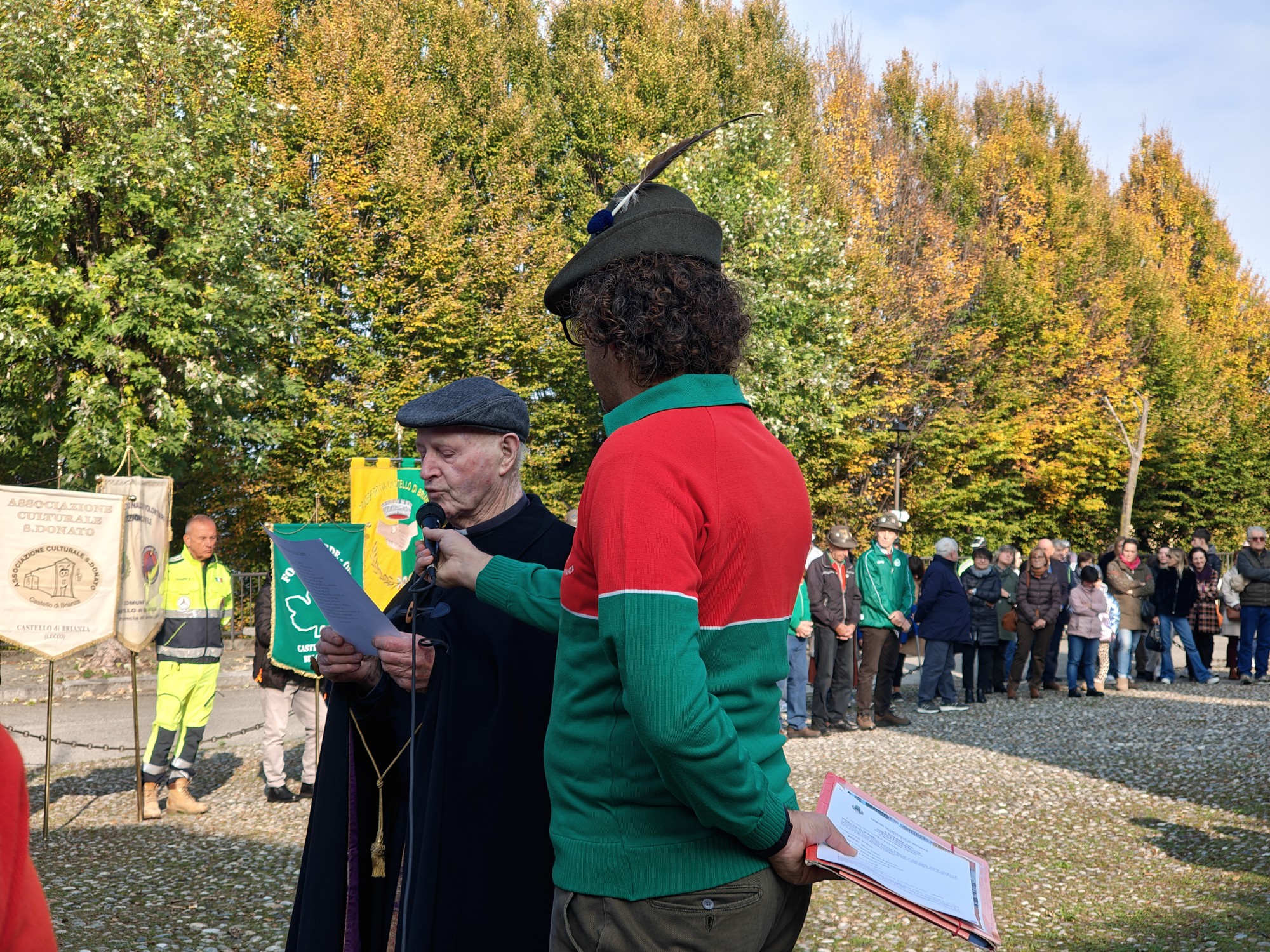 castello_borsestudio__21_.jpg (1.04 MB)