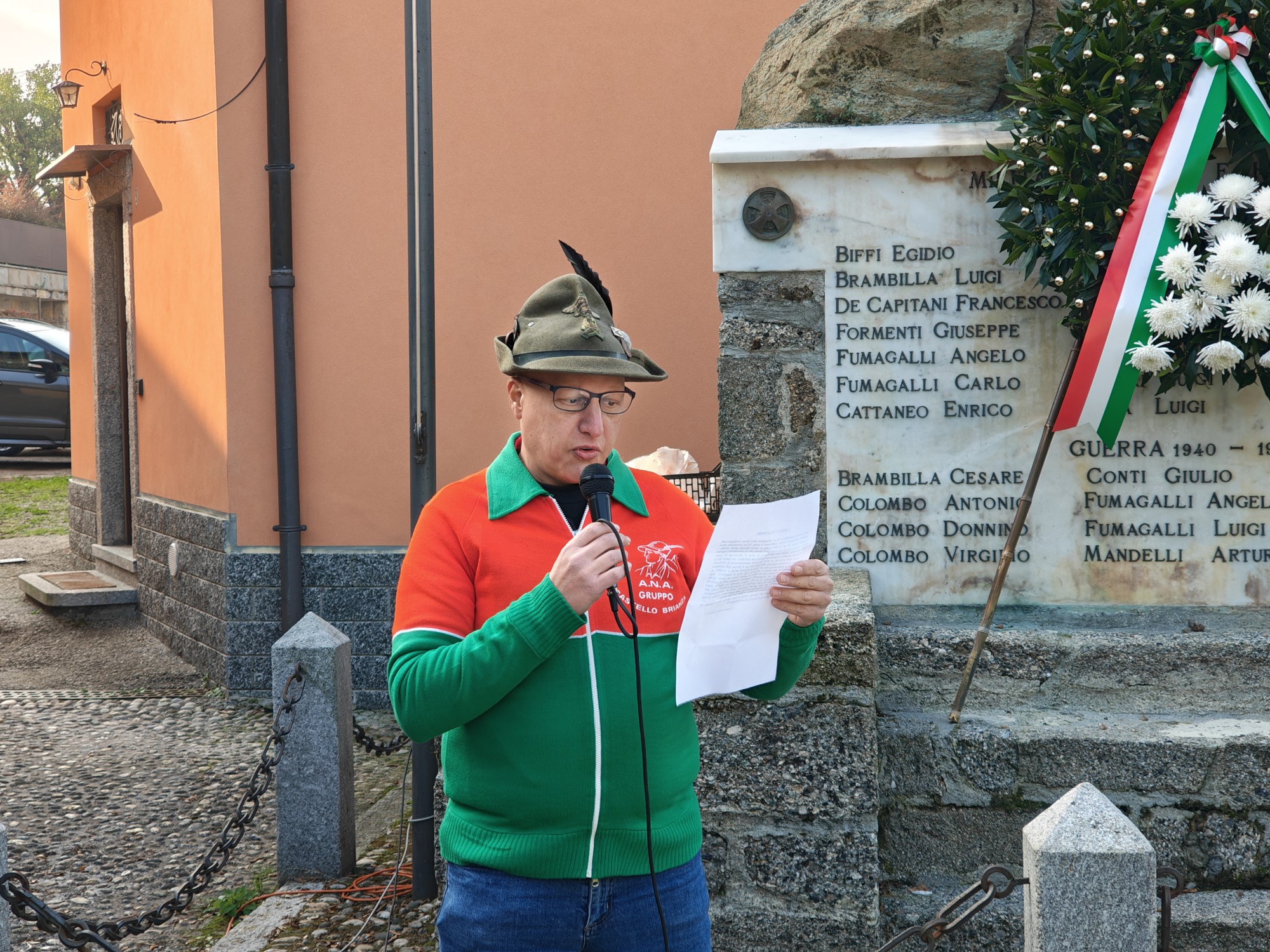 castello_borsestudio__7_.jpg (831 KB)