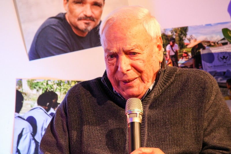 collecena__2_.jpeg (111 KB)