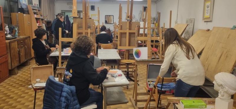 colori_esercitazione.jpg (191 KB)