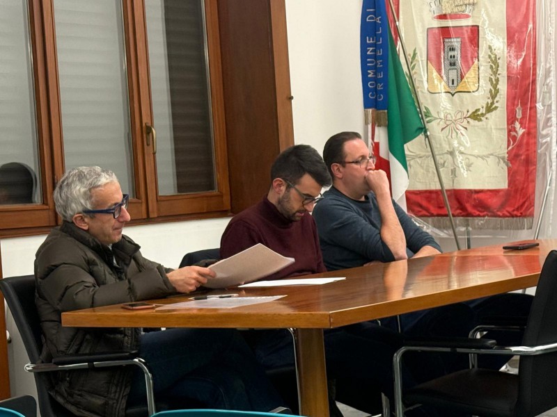 cremella_cc2611_3.JPG (107 KB)