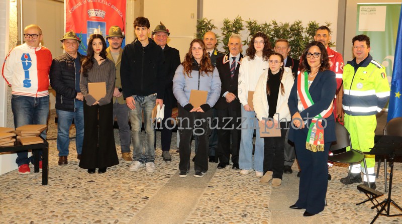 monticello4nov__4_.jpg (114 KB)