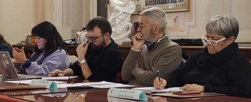 monticelloconsiglio7.jpg (64 KB)