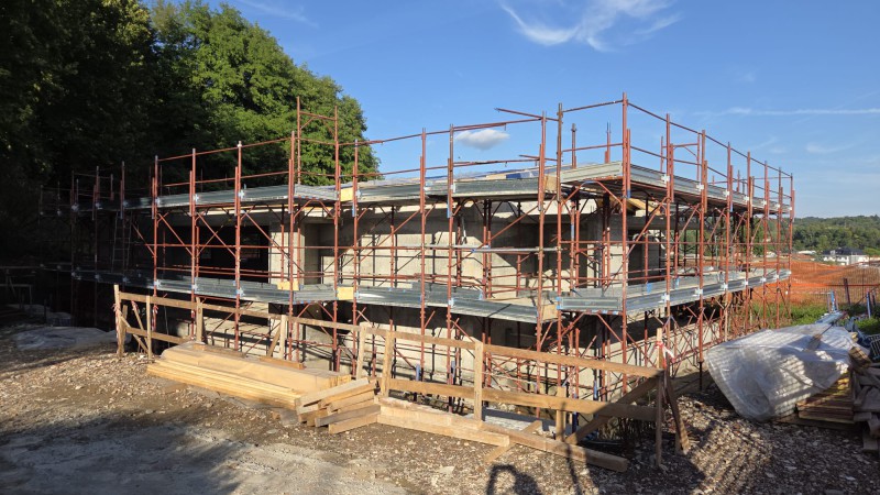 natiperleggerenido__14_.jpg (128 KB)