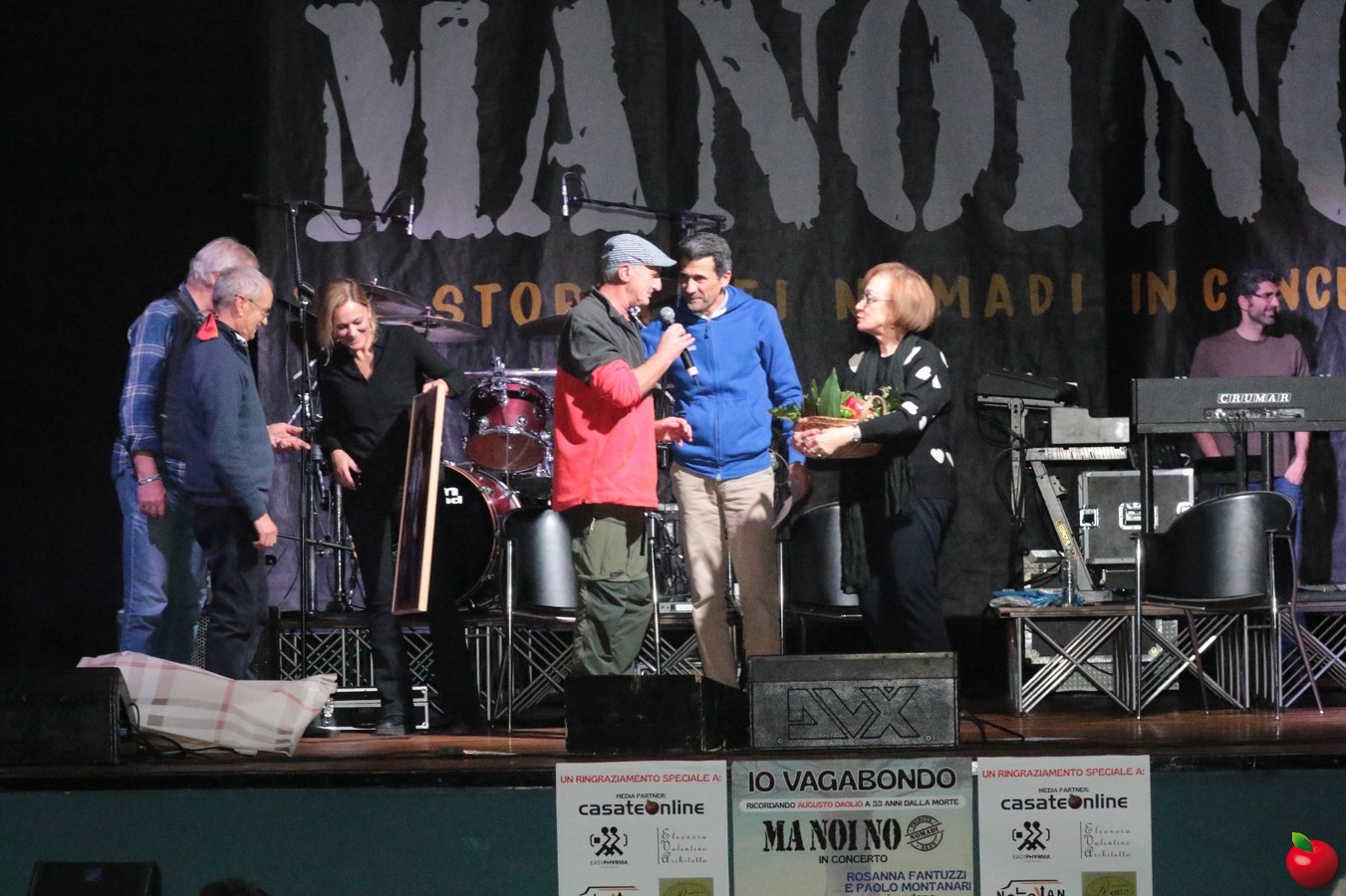 nomadiserata0012.jpg (282 KB)