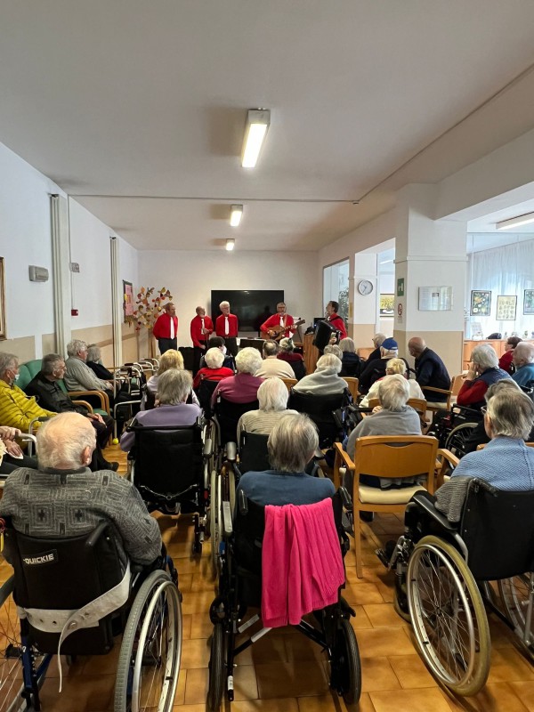 oggonobolisband__2_.jpg (117 KB)