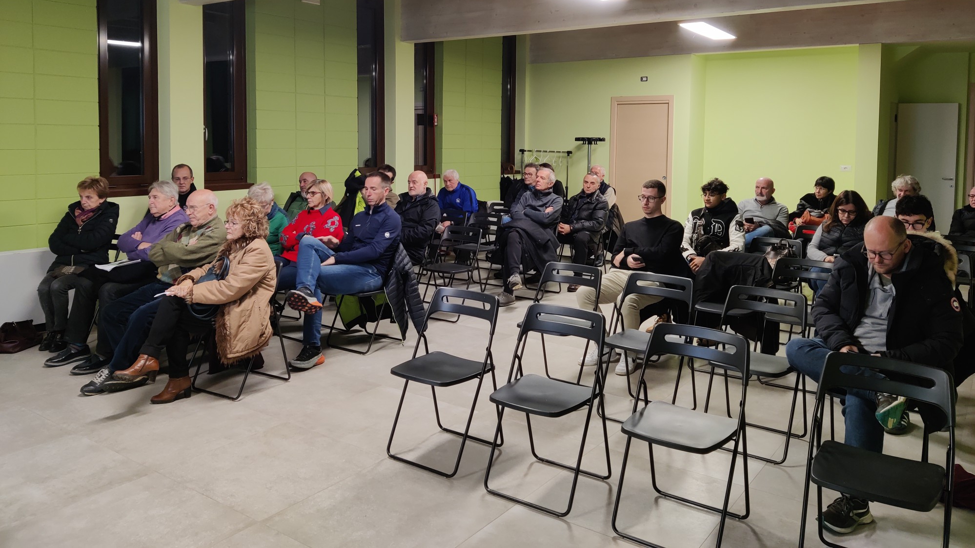 rogoredoassemblea__2_.jpg (972 KB)