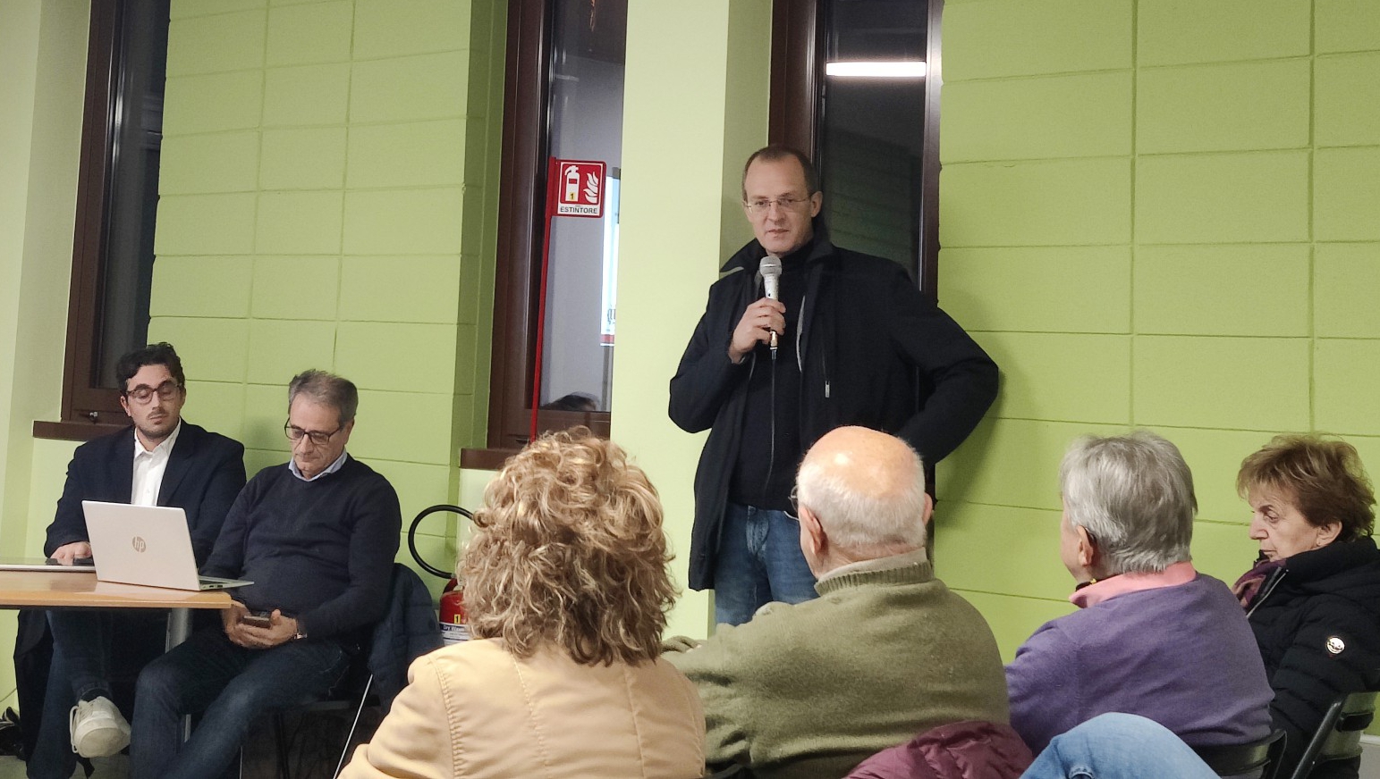 rogoredoassemblea__4_.jpg (698 KB)