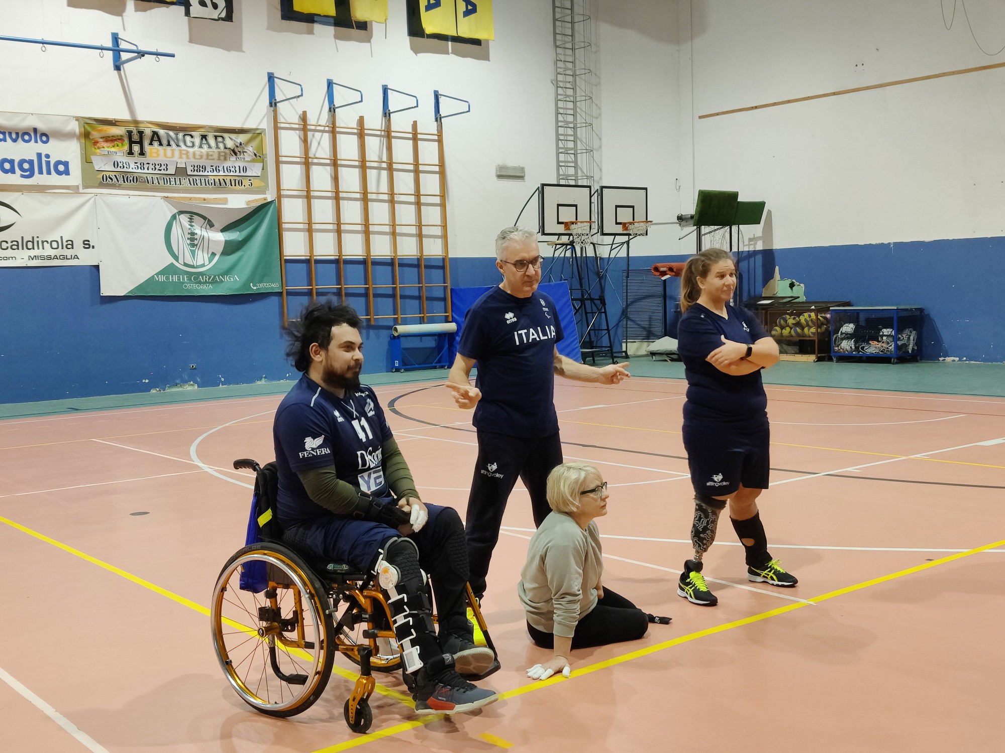 sittingvolley__5_.jpg (517 KB)