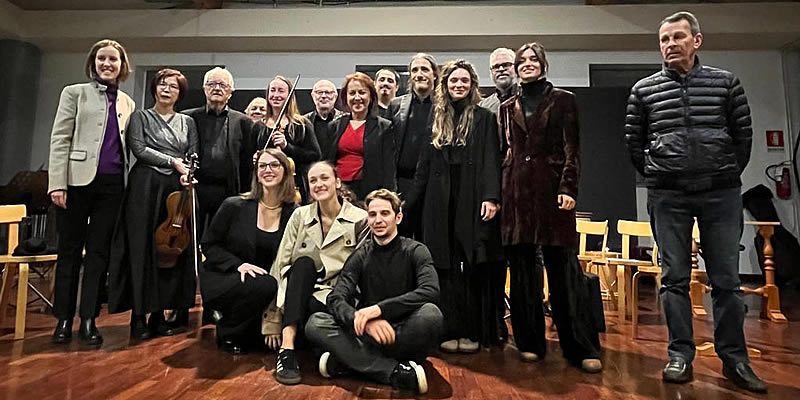 casateconcertograziella1.jpg (75 KB)