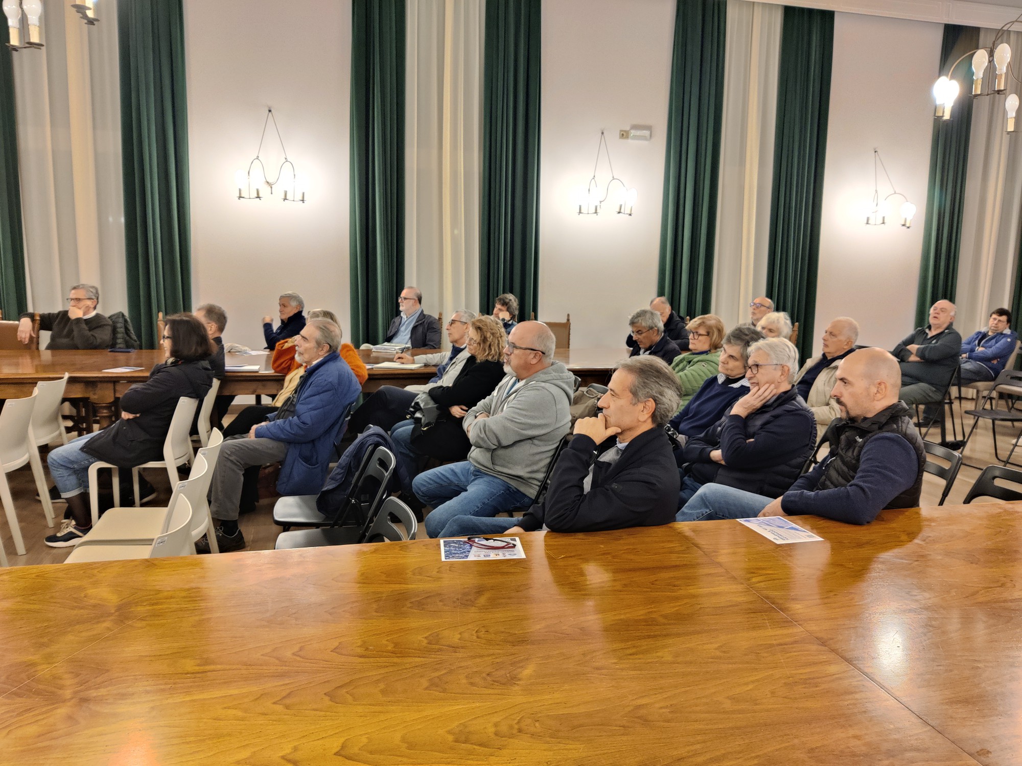 casatenovo_cer__7_.jpg (653 KB)