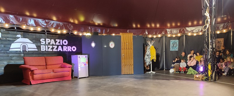 circobottoni3.jpg (71 KB)