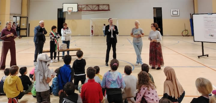 colleisacco3.jpg (47 KB)