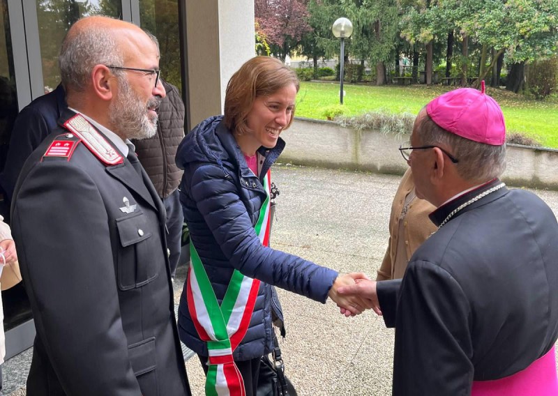 delpinisuore3.jpg (131 KB)