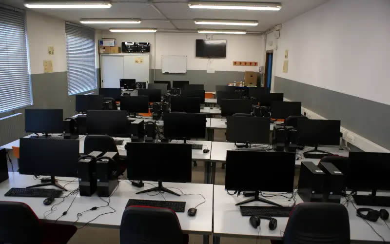 greppiopen4.jpg (46 KB)