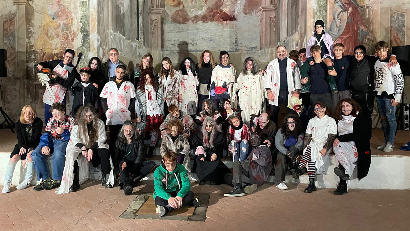 halloween_fc1.jpg (317 KB)