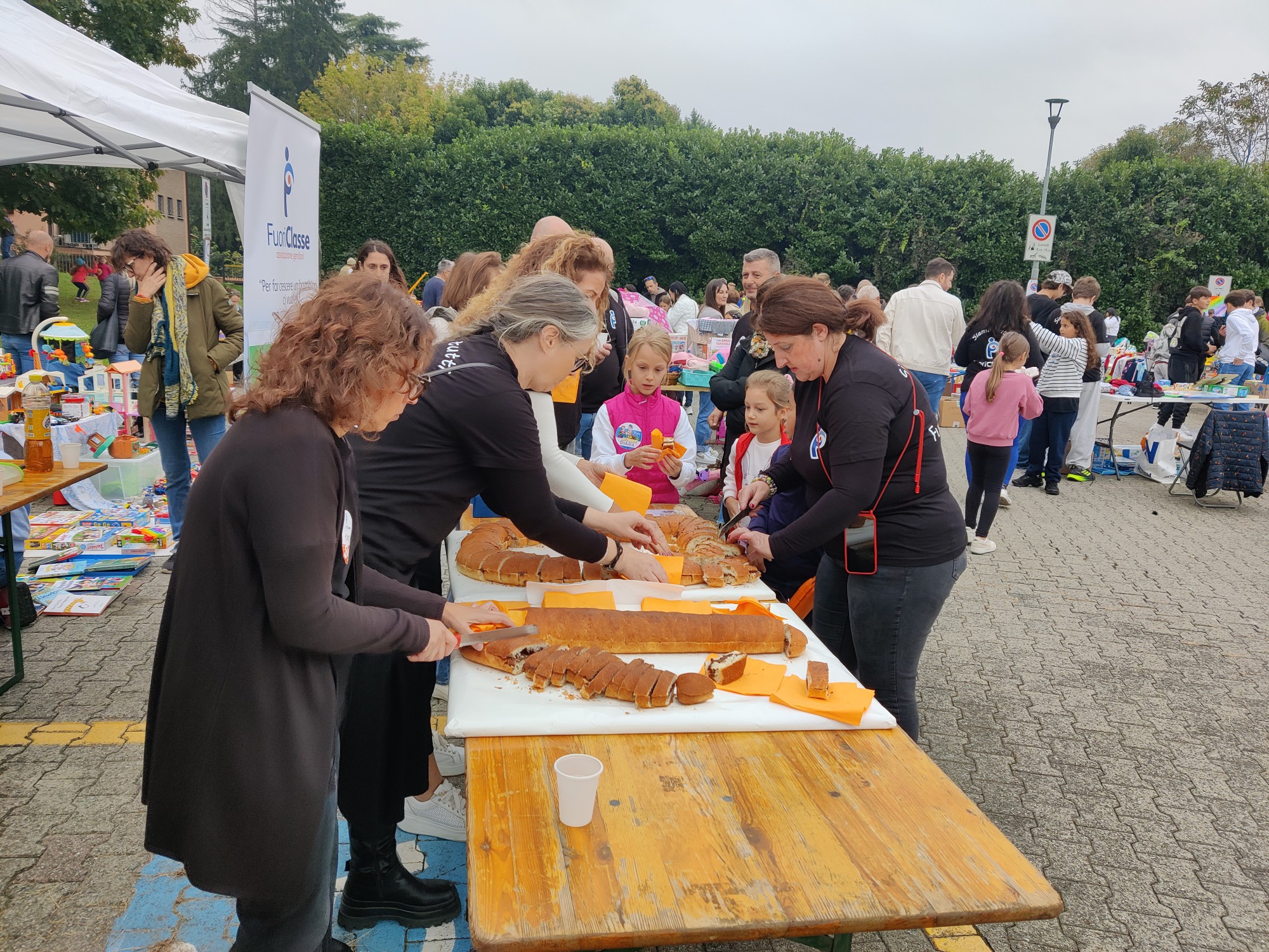 missagliafc_mercatino__6_.jpg (923 KB)